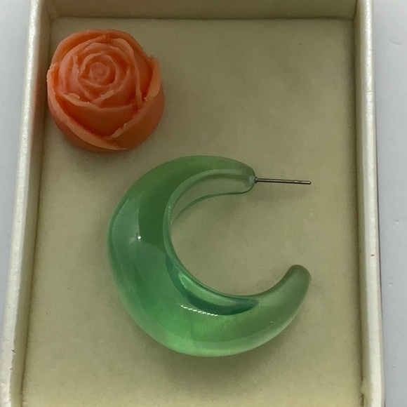 TASHA C Hoop Earring - Picture 2 of 4